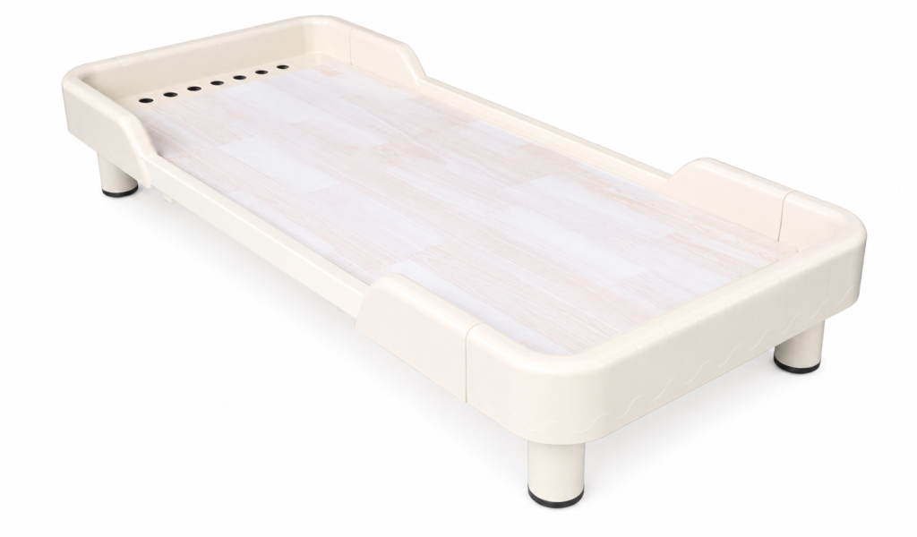 Wood Montessori Toddler Bed with Clean Rail Design